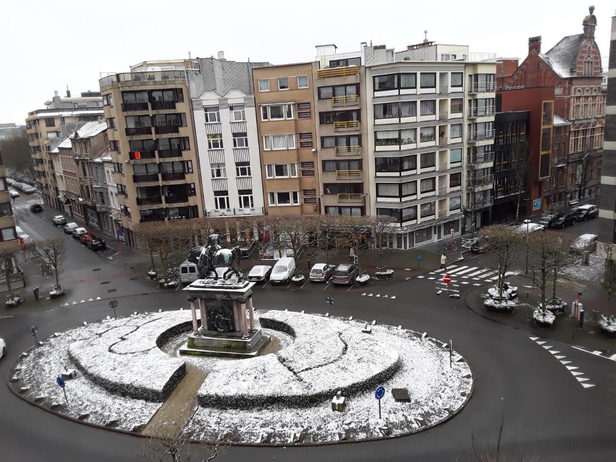 Clouche Martin Daire Oostende Dış mekan fotoğraf